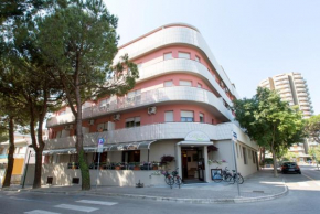 Aparthotel Carinzia, Lignano Pineta